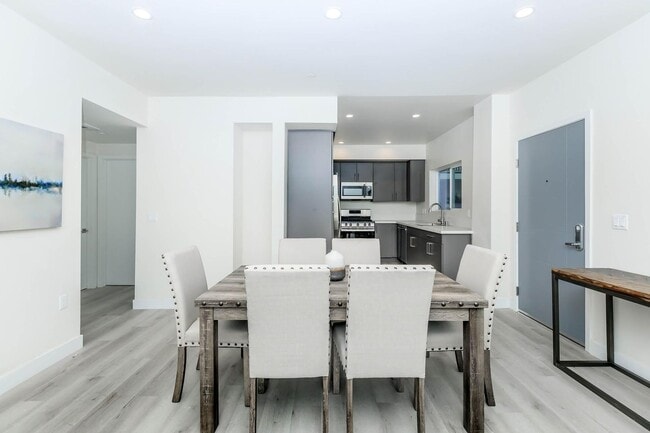 Interior Photo - The Jordan Heights