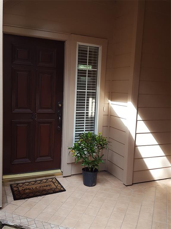 Building Photo - 43 Alderon Woods Pl