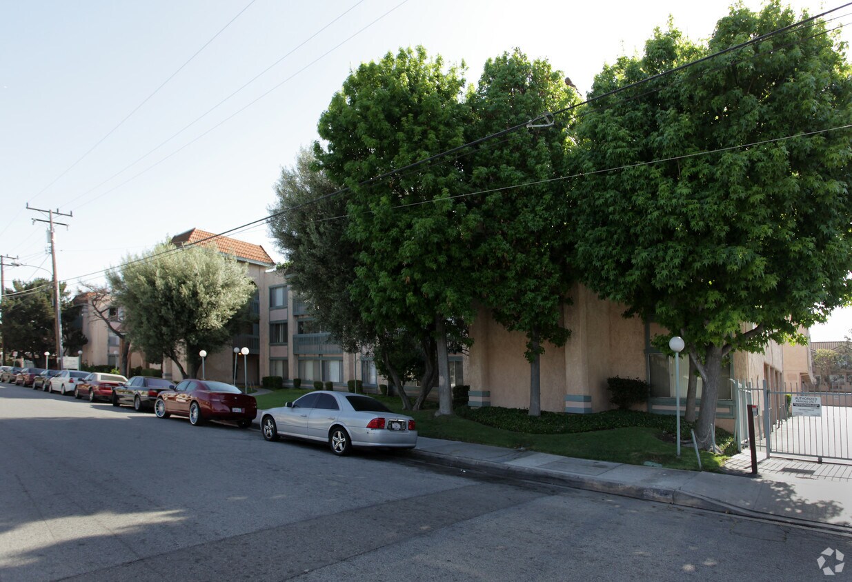 Foto del edificio - Cerise Apartments