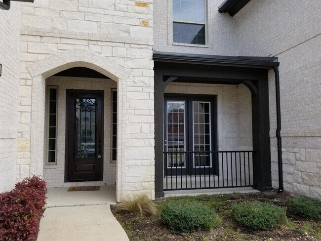 Building Photo - 13176 Sellaronda Way