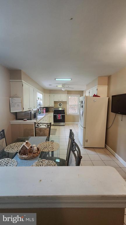 Foto del edificio - 211 University Blvd