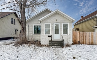 Building Photo - 906 12th St N