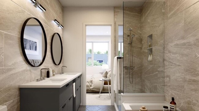 Building Photo - 606 Foster Ave