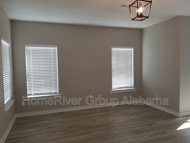 Building Photo - 15686 Capstone Blvd