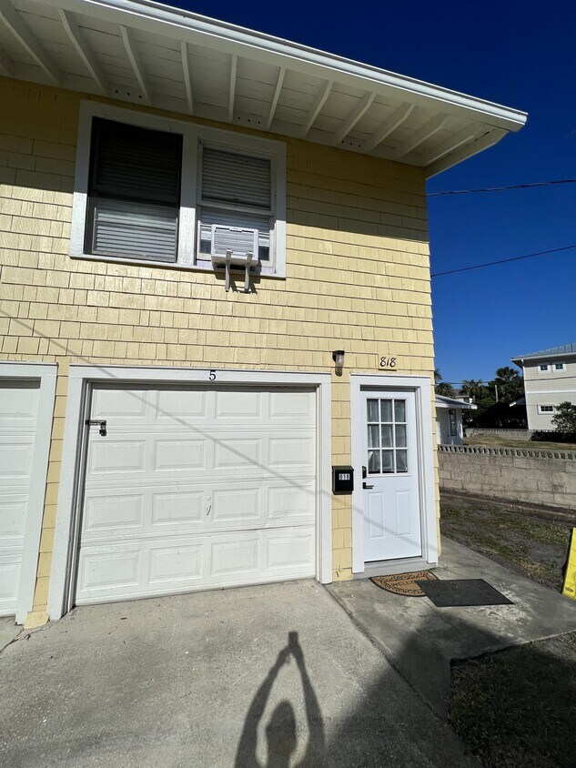822 First St Unit Garage 5, Neptune Beach, FL 32266 Room for Rent in