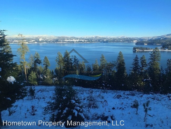 Building Photo - 908 W Harbor View Dr