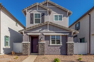 Building Photo - 3351 S Lily