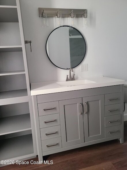 Foto del edificio - 760 S Brevard Ave