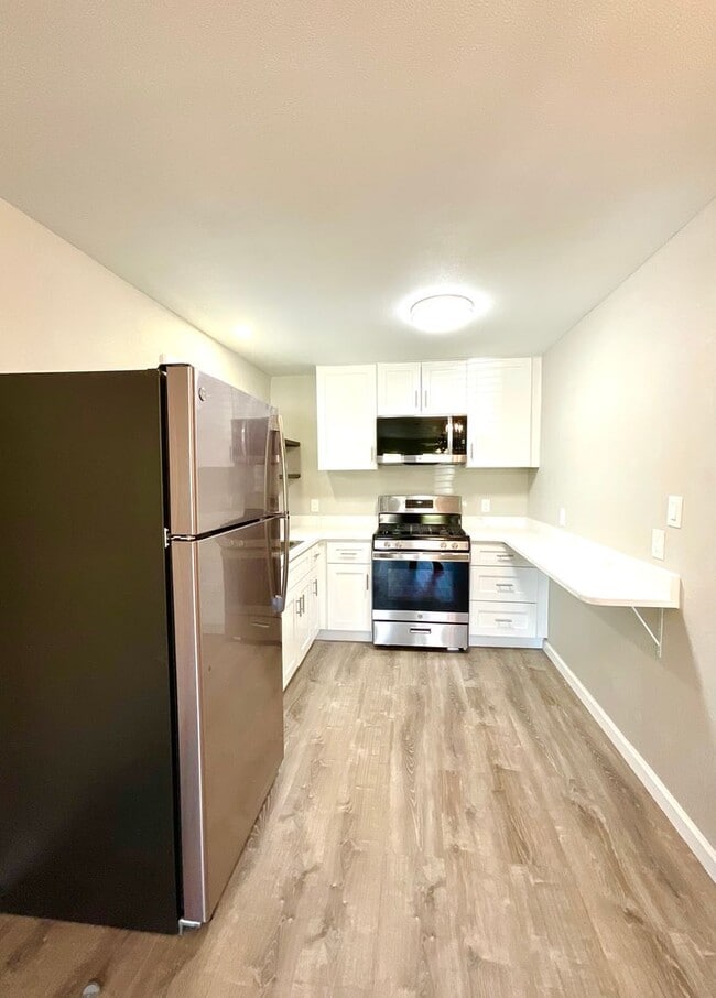 Foto del edificio - 222 Army Blvd