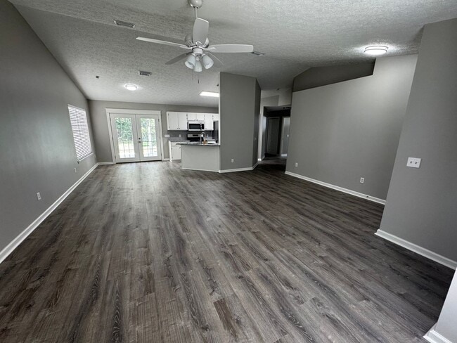 Building Photo - Bid-A-wee 3 bedroom