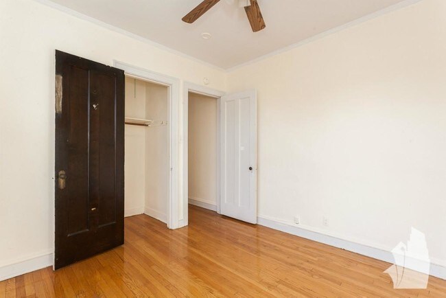 Foto del edificio - 2 bedroom in Chicago IL 60657