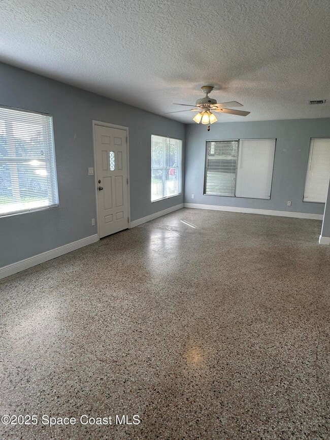 Foto del edificio - 7780 Northern Oak St