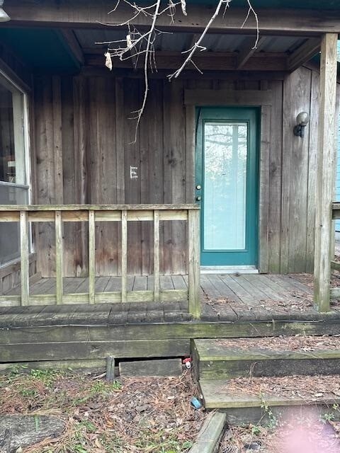 Foto del edificio - 314 Commanche Rd