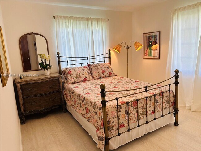 Foto del edificio - 6401 SW 39th Terrace