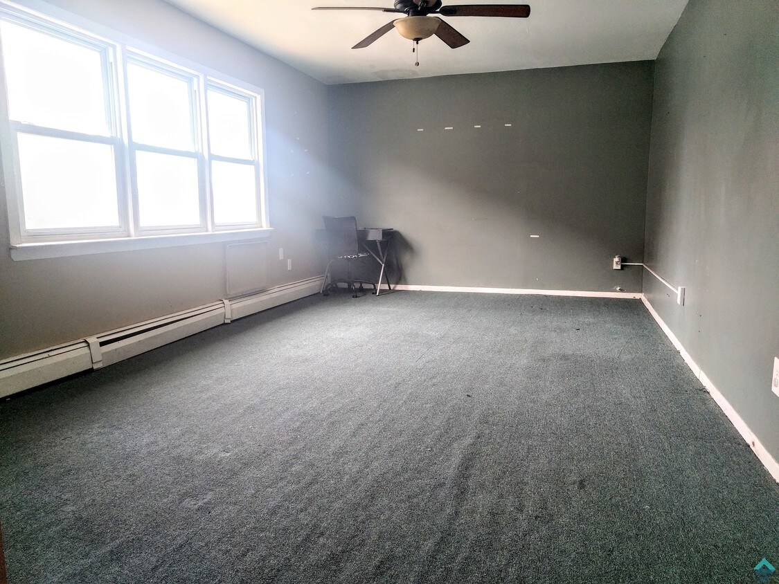 Foto principal - 14905 88th St