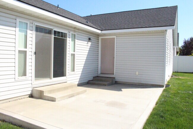 Building Photo - 1163 Knoll Ridge Rd
