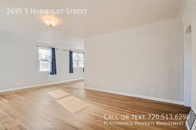 Foto del edificio - 2695 S Humboldt St