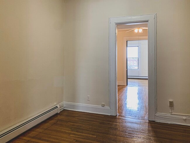 Building Photo - 209 Washington St