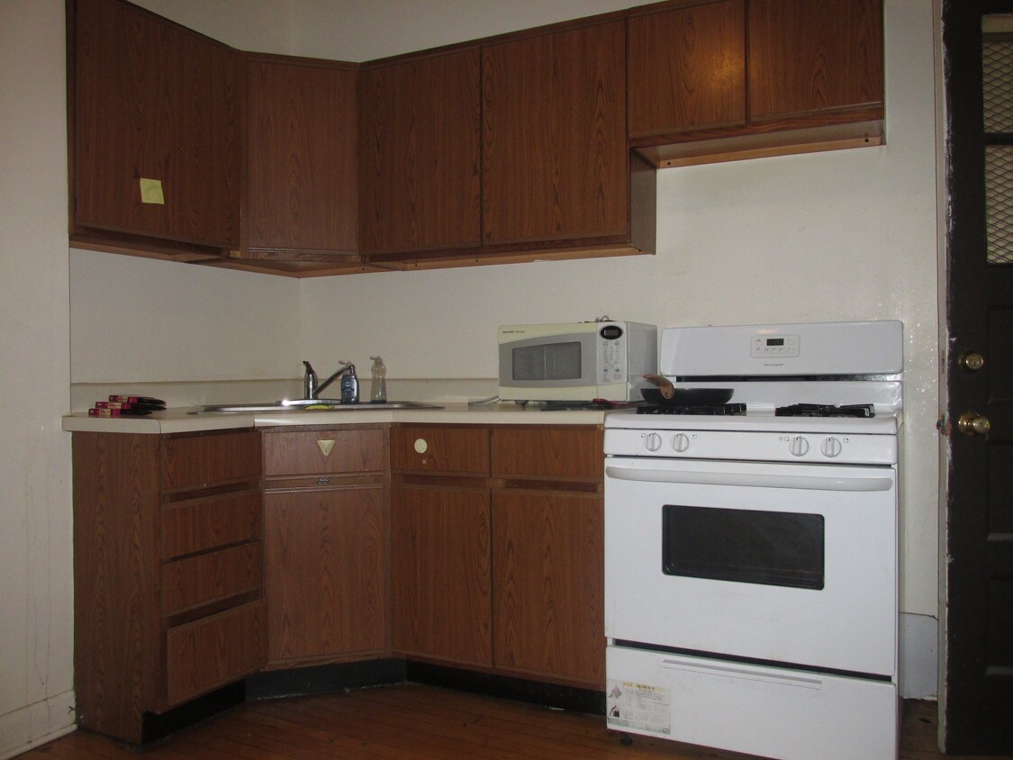 Primary Photo - 1509 E 54th St