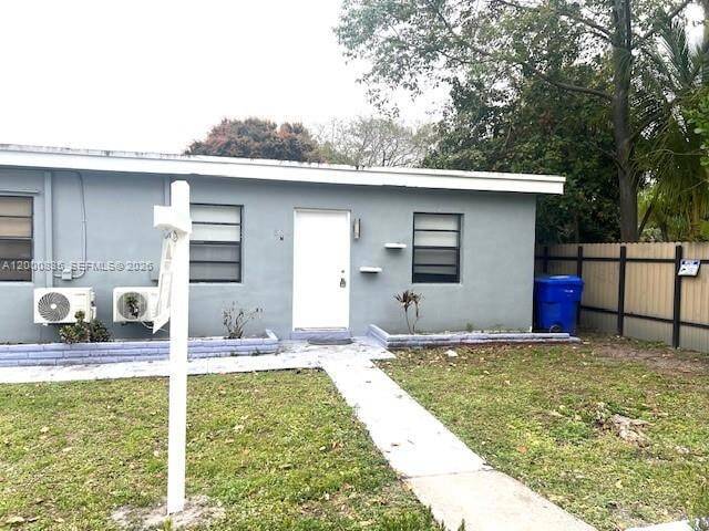 Photo - 504 N 57th Avenue Unit North