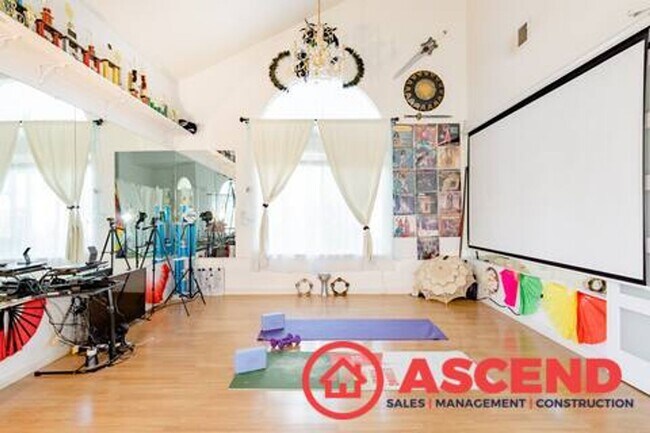 Foto del edificio - Amazing Home Off Brimhall and Calloway!