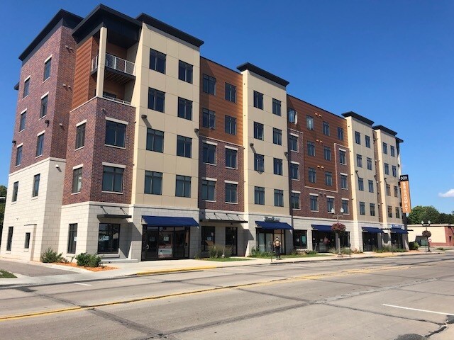 Foto principal - 503 Broadway St S
