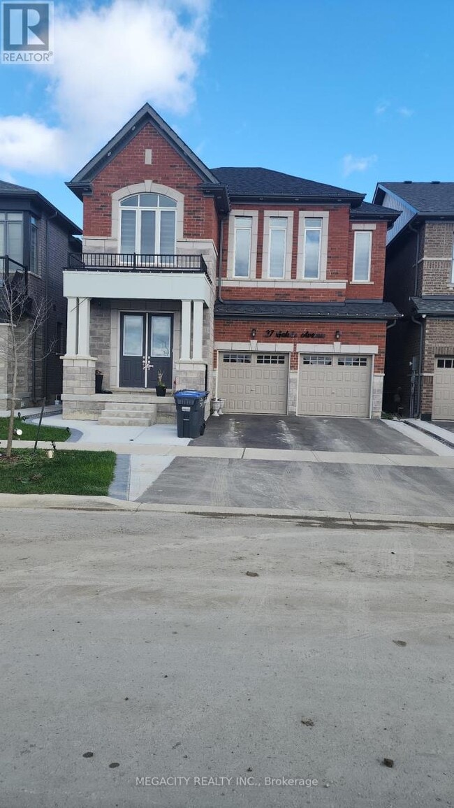 Building Photo - 27 Galvin Ave