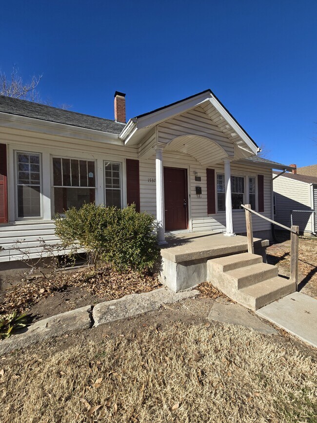 Foto del edificio - 1537 N Vassar