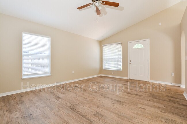Building Photo - 362 Placid Lake Dr