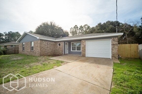 Building Photo - NOW AVAILABLE! 11115 Bridge Creek Dr, Pens...