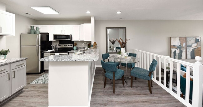 Building Photo - Loch Haven Apartment Homes