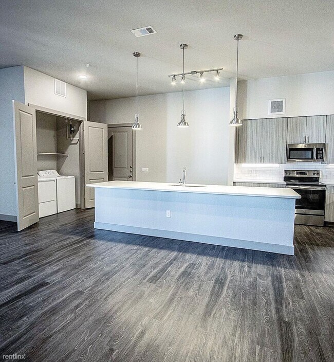 Foto del edificio - 1 br, 1 bath Condo - 15039 Fishtrap Rd /1Bath