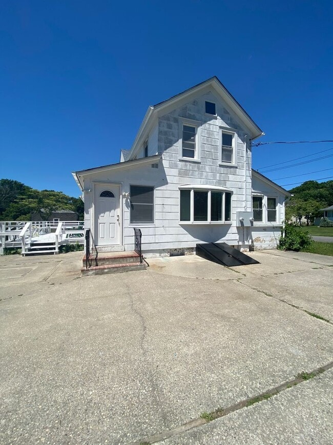 Building Photo - 14 Fuoco Rd