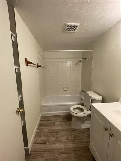 Foto del edificio - 3519 E 1st Ct