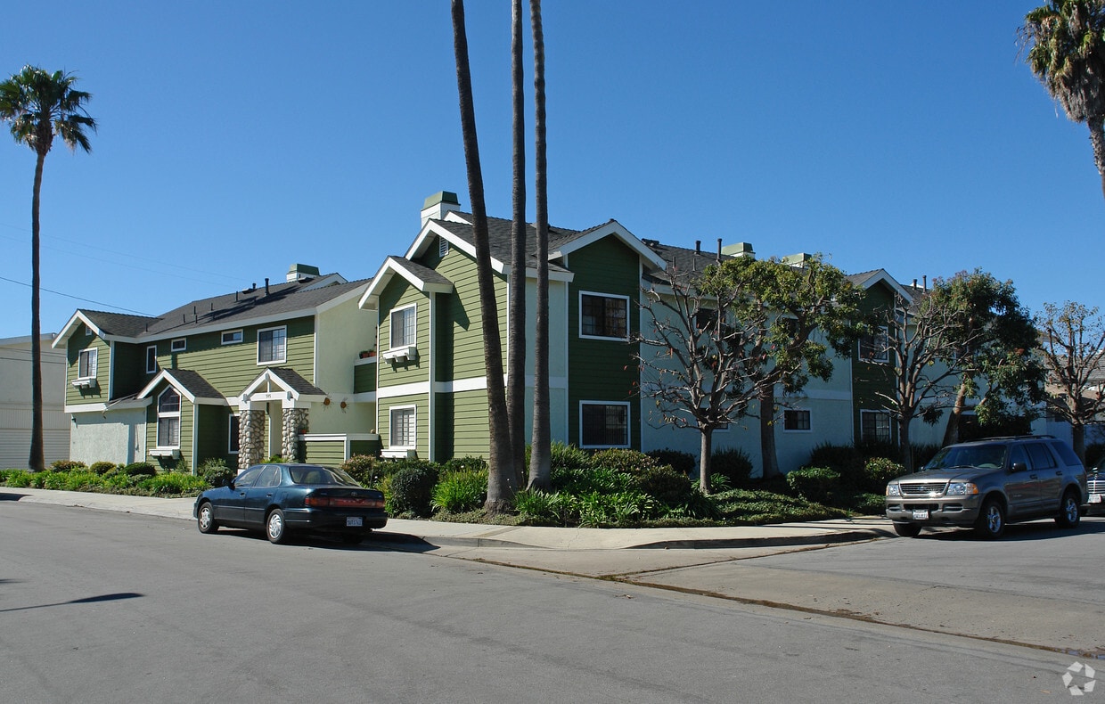 Foto del edificio - 505 Saint Andrews Rd