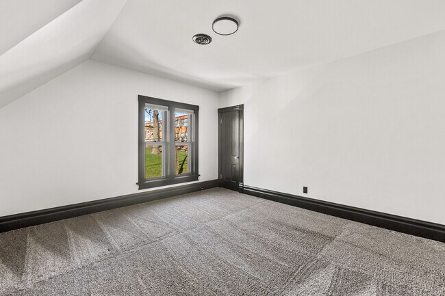 Foto del edificio - 113 Elm St