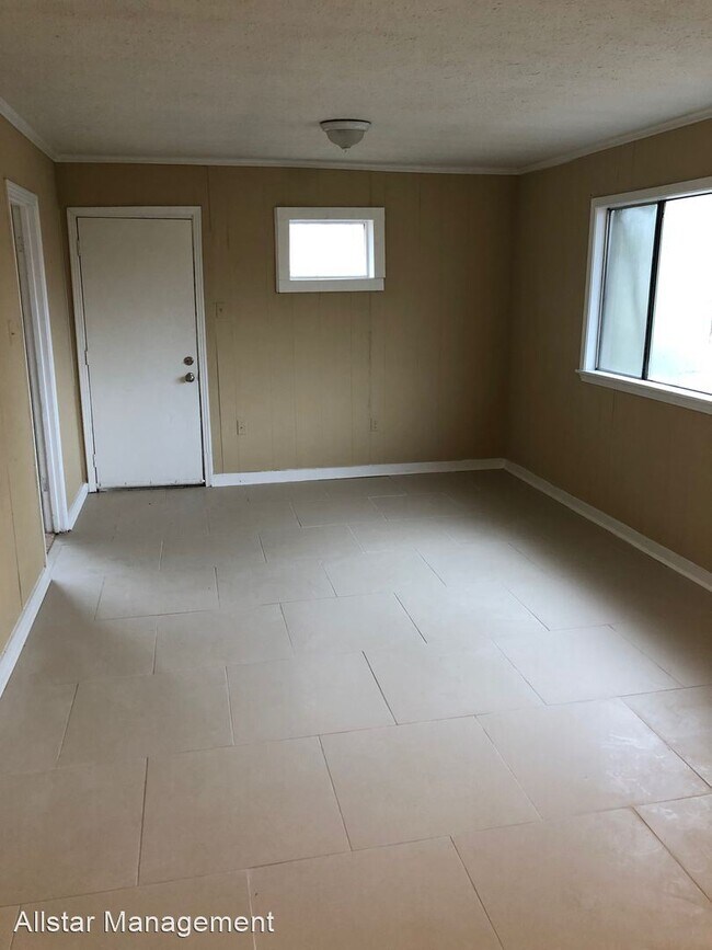 Foto del edificio - 3 br, 1 bath House - 3443 Marguerite Drive
