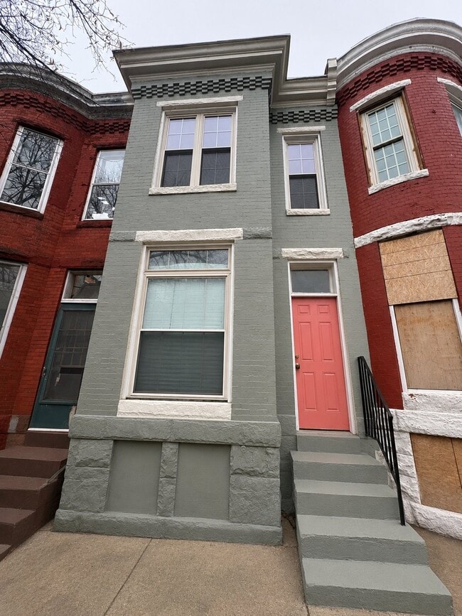 Building Photo - 416 S Gilmor St