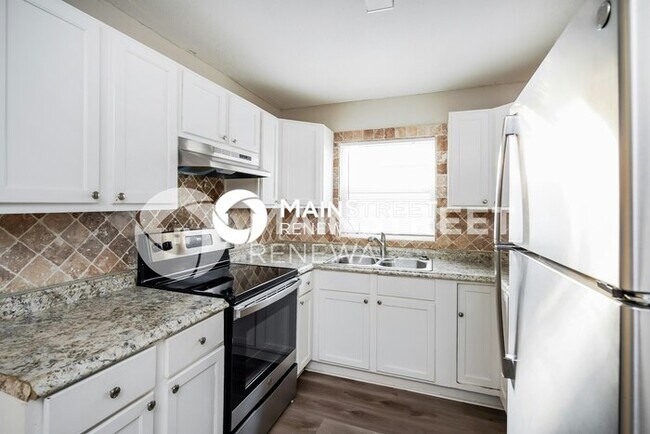 Foto del edificio - 3 Bedroom Pet-Friendly Home in WINTER HAVE...