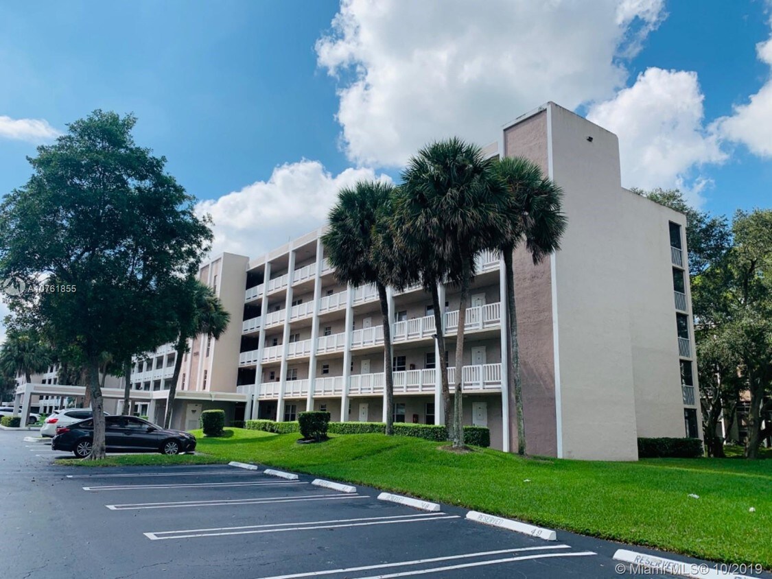 1200 NW 87th Ave Unit 116, Coral Springs, FL 33071 Condo for Rent in