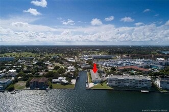 Building Photo - 68 Yacht Club Dr