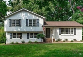 Building Photo - 2805 Old Orchard Rd