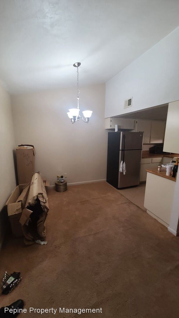 Building Photo - 2 br, 1 bath House - 2862 SW 39th Ave