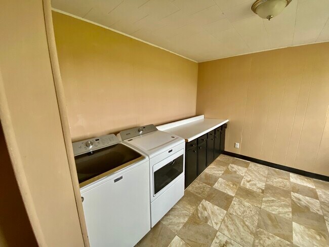 Foto del edificio - 31913 Hunter Rd