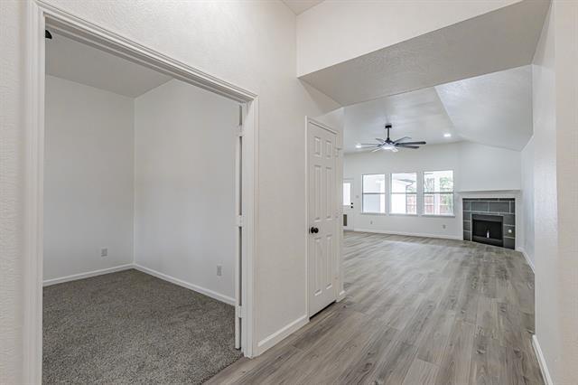 Foto del edificio - 1505 Kittyhawk Dr