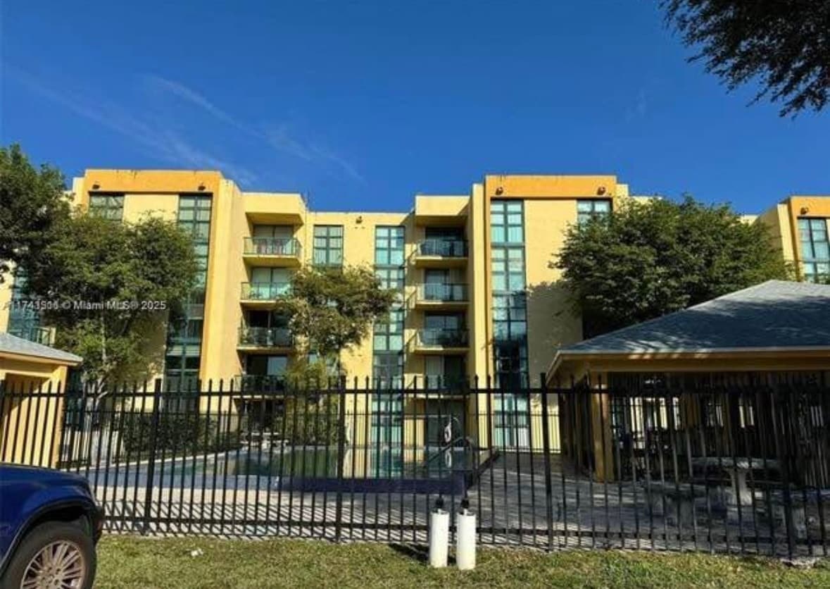 Primary Photo - 11790 SW 18th St
