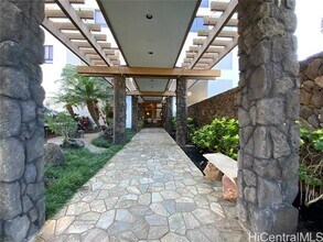 Building Photo - 1517 Makiki St