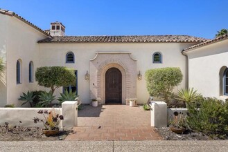 Building Photo - 16636 El Zorro Vista