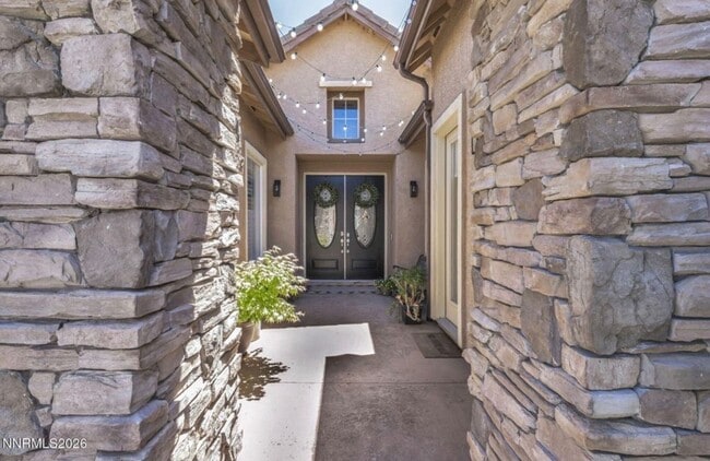 Building Photo - 1658 Bridgeview Ct