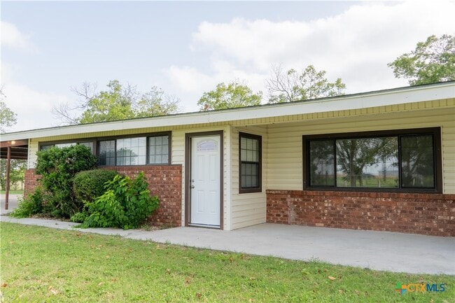 Building Photo - 5251 Texas Hwy 123